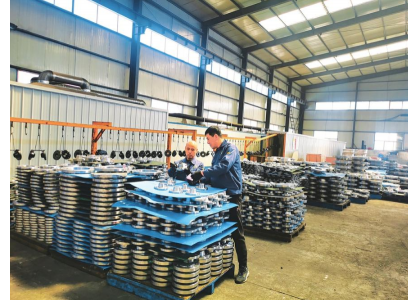 Steel Flanges Support Safer and More Efficient Pipeline Connections